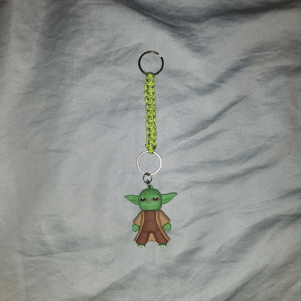 Paracord Knife/Key Lanyard With Yoda